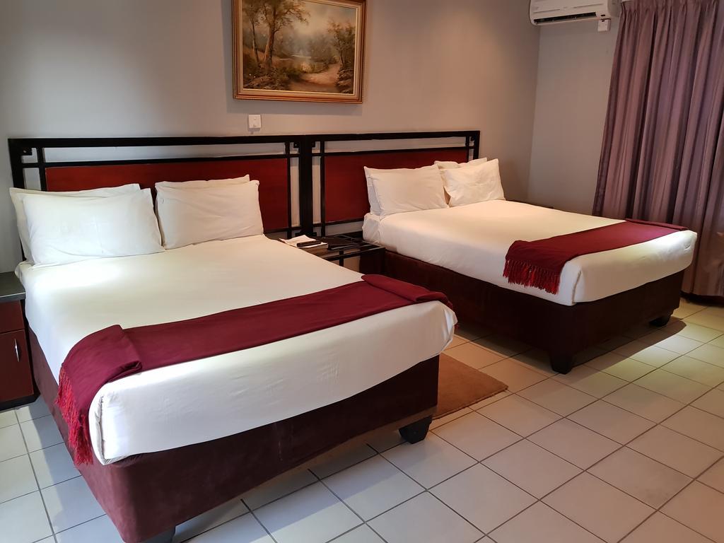 Batho Pele Lodge Gaborone Extérieur photo